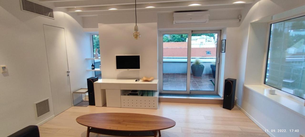 Artissimo Roofterace Apartment Zagreb Ngoại thất bức ảnh