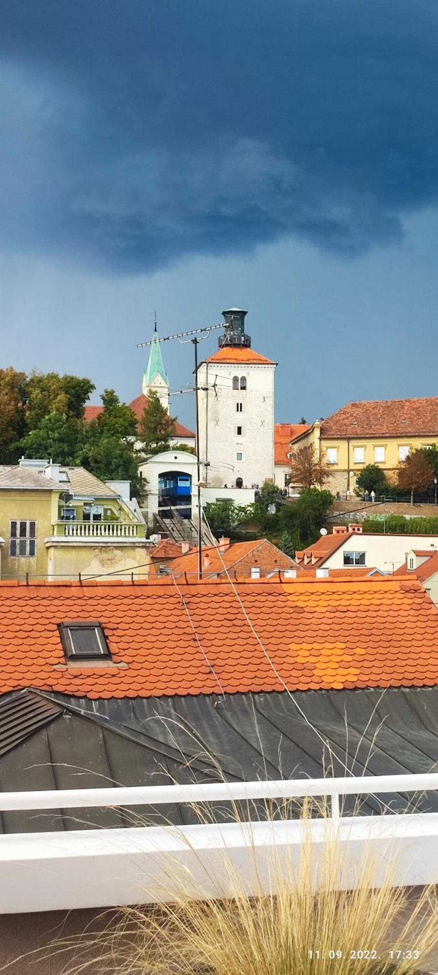 Artissimo Roofterace Apartment Zagreb Ngoại thất bức ảnh